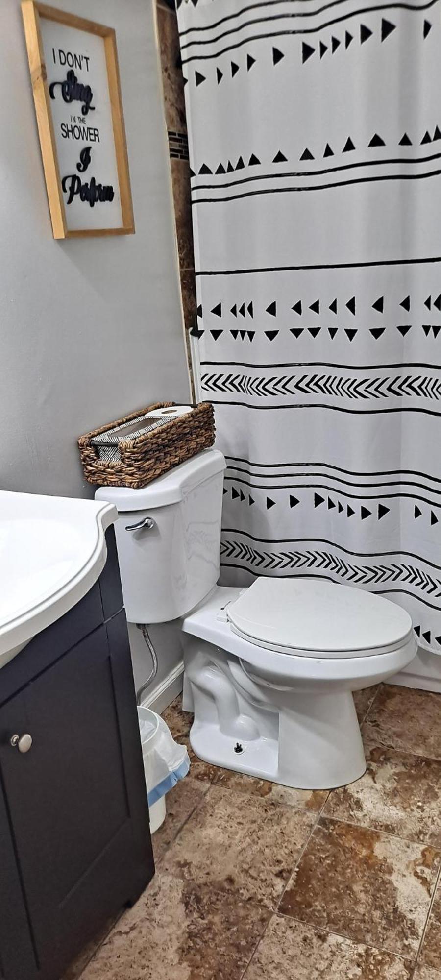 Modern Duplex Near Arenas, Hospitals, Universities, & Attractions Tower Grove エクステリア 写真